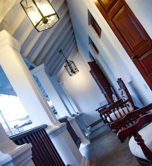 Pension (Hôtel basse catégorie) Zee Golf Affordable Luxury