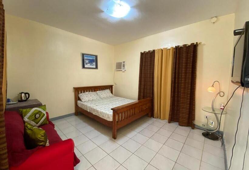 Общежитие Sn David Apartelle