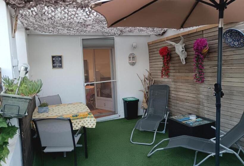 تختخواب و صبحانه Chambre Les Flamants, Vue Sur Les étangs, Les Oiseaux, Les Flamants, Petit Déjeuner Compris