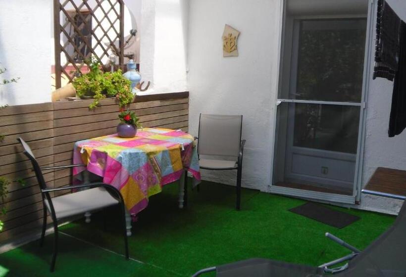 تختخواب و صبحانه Chambre Les Flamants, Vue Sur Les étangs, Les Oiseaux, Les Flamants, Petit Déjeuner Compris