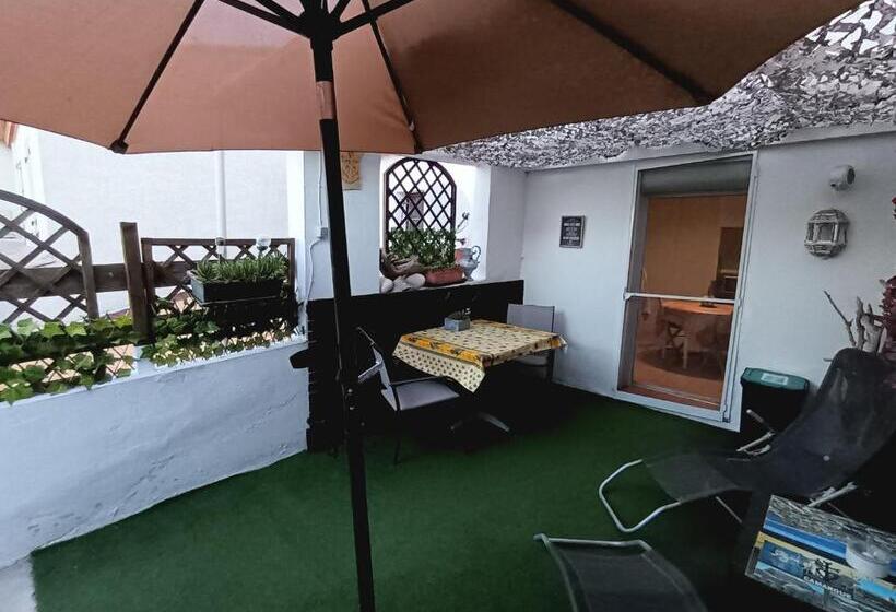 تختخواب و صبحانه Chambre Les Flamants, Vue Sur Les étangs, Les Oiseaux, Les Flamants, Petit Déjeuner Compris