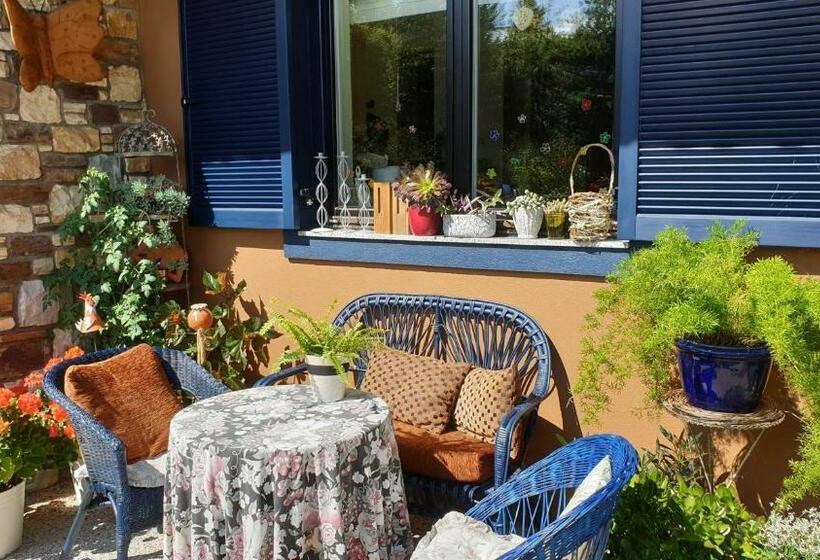 住宿加早餐  Gästehaus Marlies Keutschach Am See