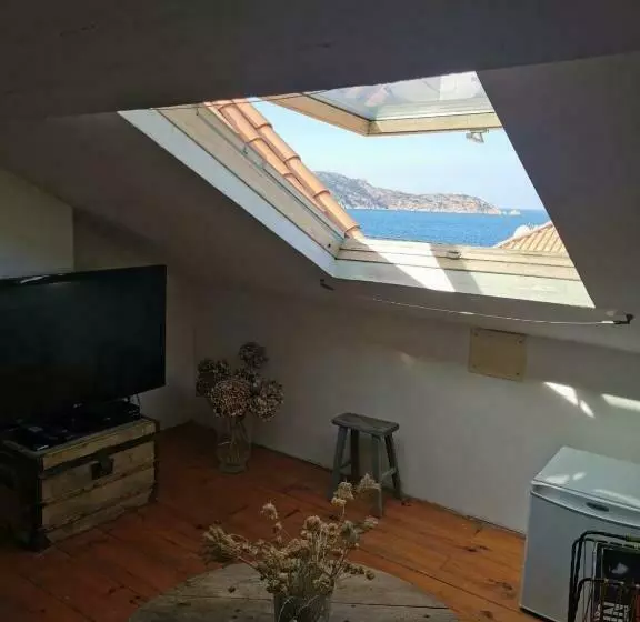 تختخواب و صبحانه Mamma Mia