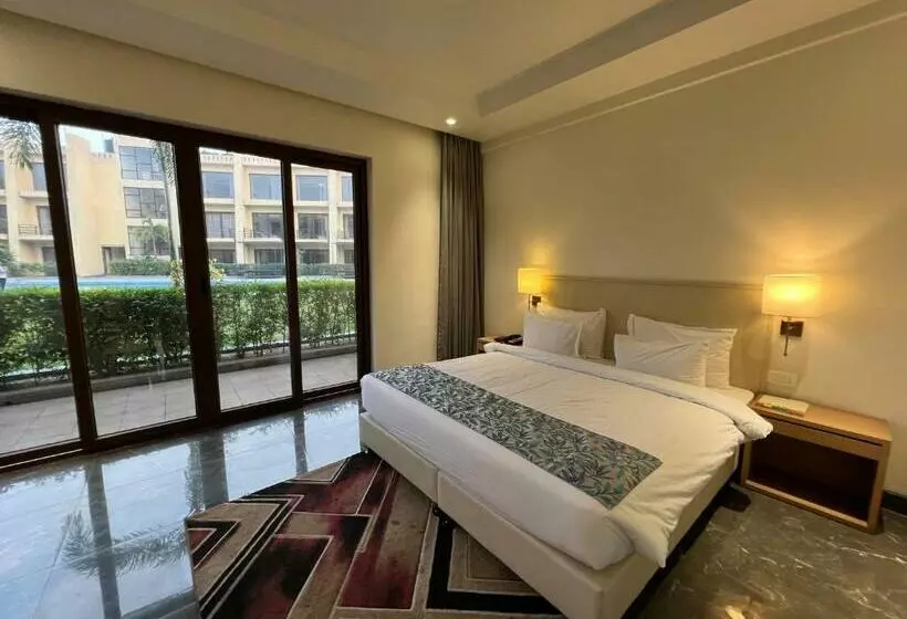 Hotelli Parklane Resort