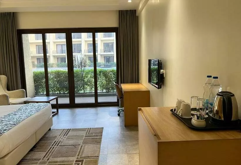 Hotelli Parklane Resort