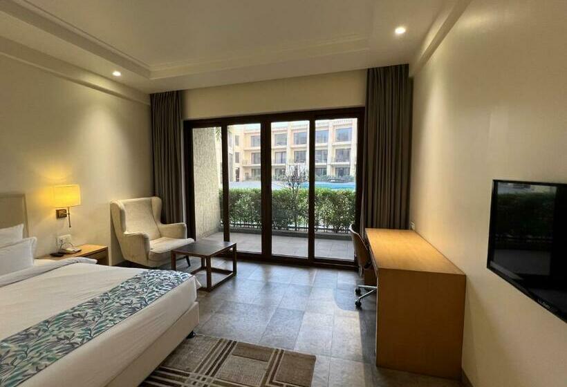 בית מלון כפרי Parklane Resort