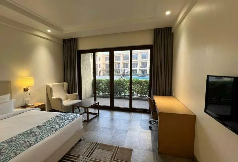 Hotelli Parklane Resort