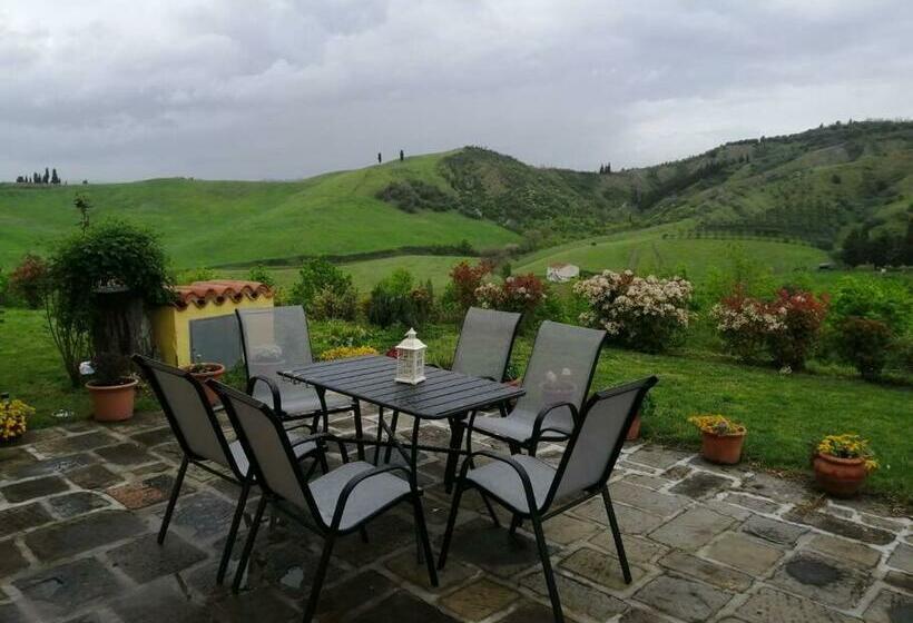 Hotel Poggio Ai Legni