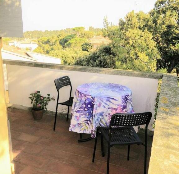 بنسيون Oasi Del Cuore Due Graziose Camere Con Vista Mare A 7 Min Dal Mare Di Castiglioncello