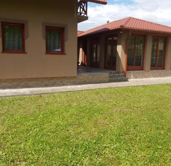 פנסיון Számadó Vendégház