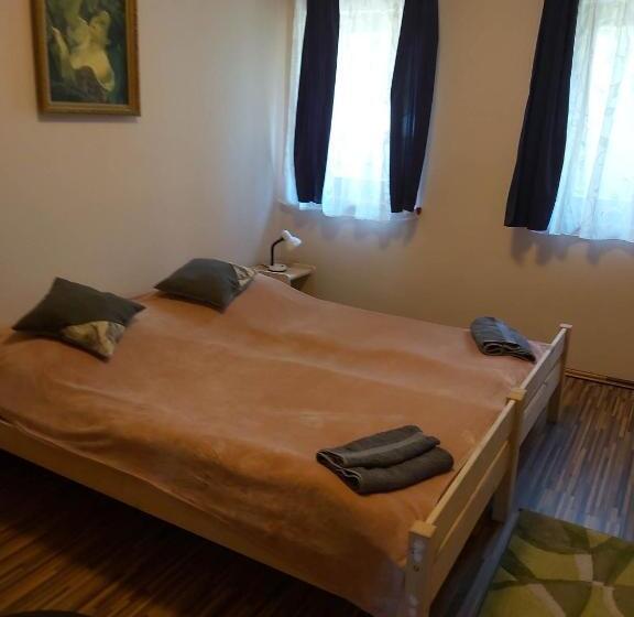 פנסיון Számadó Vendégház