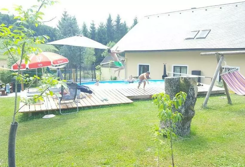 ユースホステル Weingut Lieschnegg