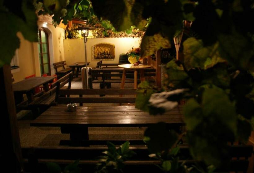 هاستل Weingut Lieschnegg