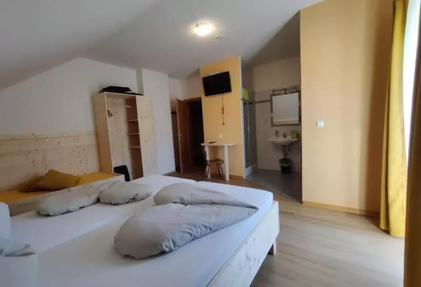 ユースホステル Weingut Lieschnegg