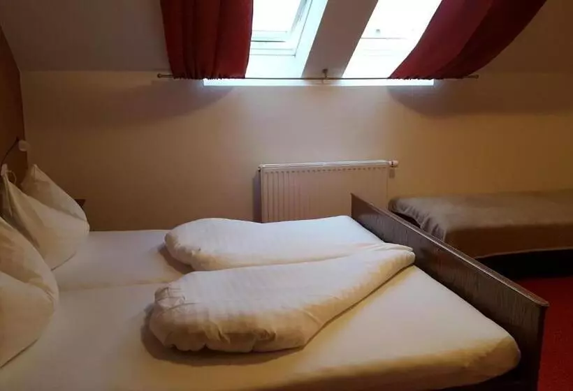 ユースホステル Weingut Lieschnegg