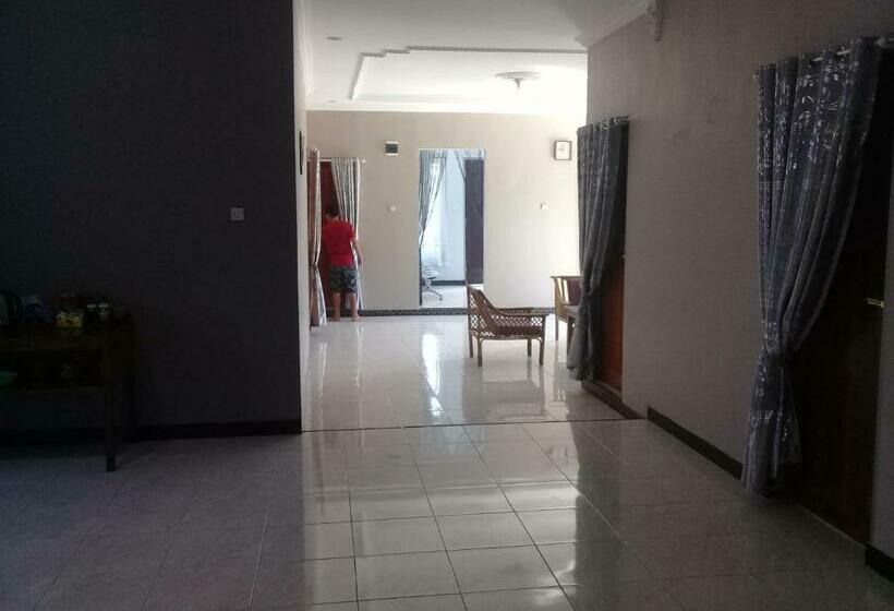 פנסיון Cinnamon Guest House