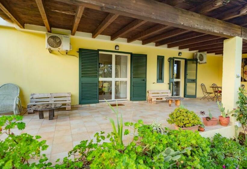 Bed and Breakfast Affittacamere Soleluna