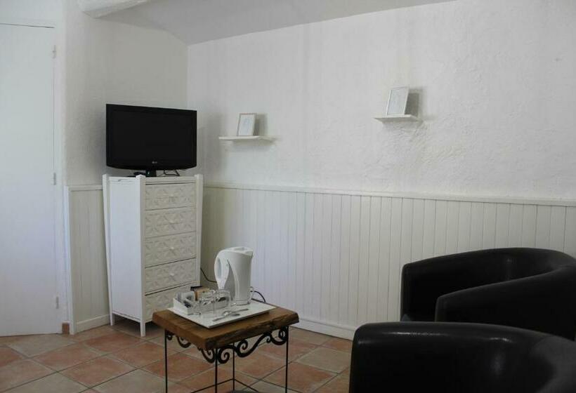 ベッドアンドブレックファースト Le Mas Des Chênes