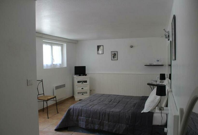 ベッドアンドブレックファースト Le Mas Des Chênes