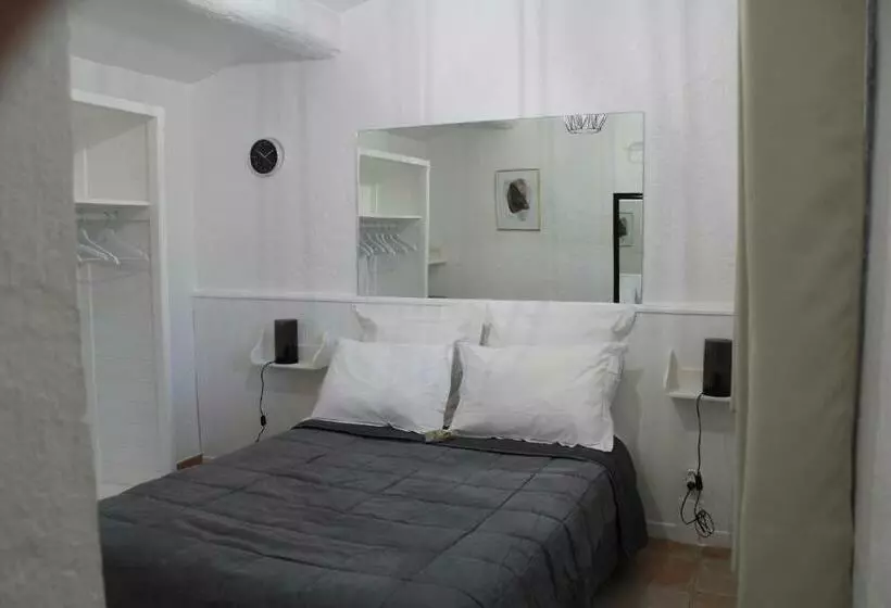 Aamiaismajoitus (B&B) Le Mas Des Chênes