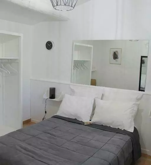 Aamiaismajoitus (B&B) Le Mas Des Chênes