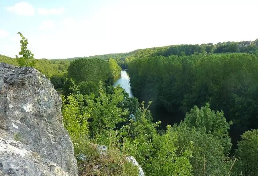 Aamiaismajoitus (B&B) Montenaut