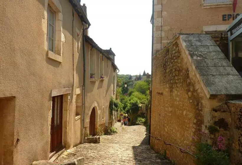 Aamiaismajoitus (B&B) Montenaut