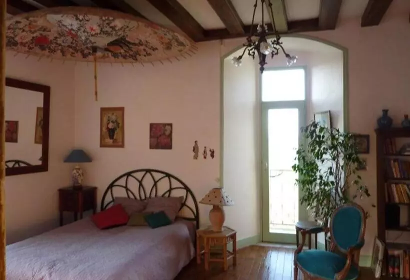 Aamiaismajoitus (B&B) Montenaut