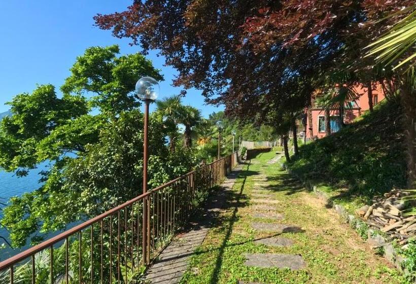 ベッドアンドブレックファースト Villa Angelina Guest House