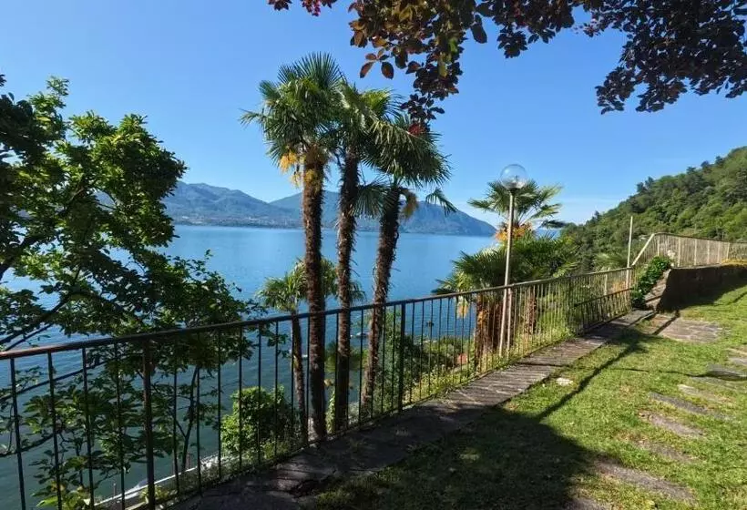 ベッドアンドブレックファースト Villa Angelina Guest House