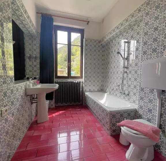 ベッドアンドブレックファースト Villa Angelina Guest House