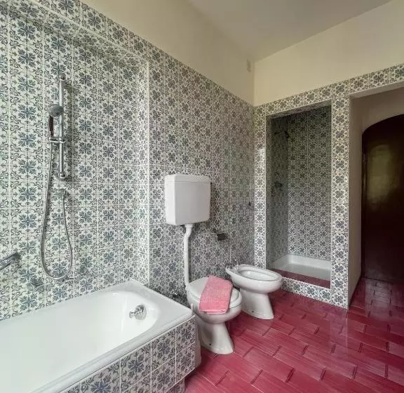 ベッドアンドブレックファースト Villa Angelina Guest House