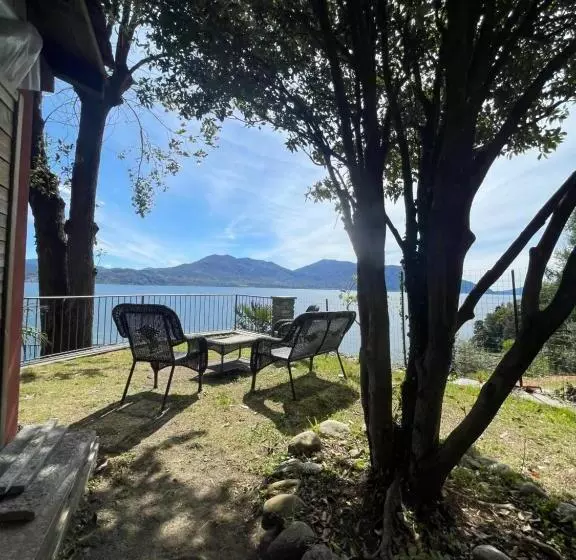 ベッドアンドブレックファースト Villa Angelina Guest House