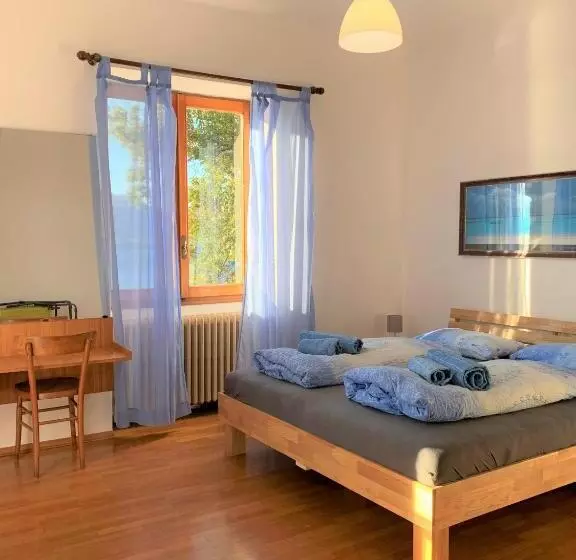 ベッドアンドブレックファースト Villa Angelina Guest House