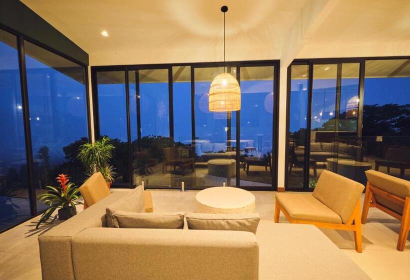 هتل Ocotea Boutique