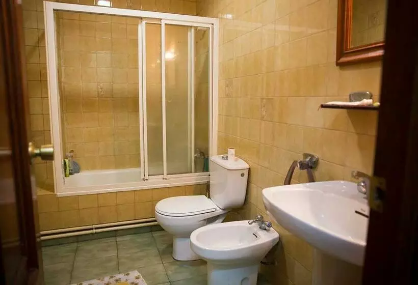 ペンション Hostal A Pedra