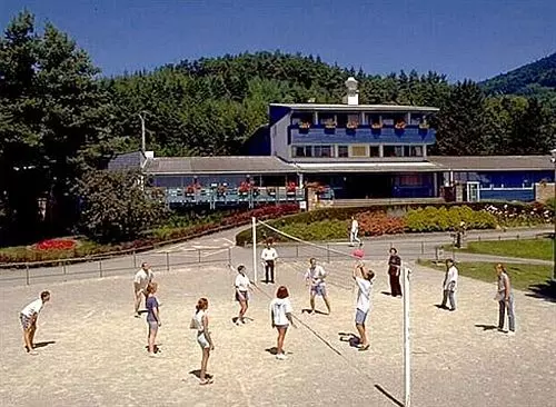 ユースホステル Camping Resort Club Belambra Les Cigognes