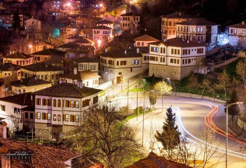 בית מלון כפרי Baglar Saray