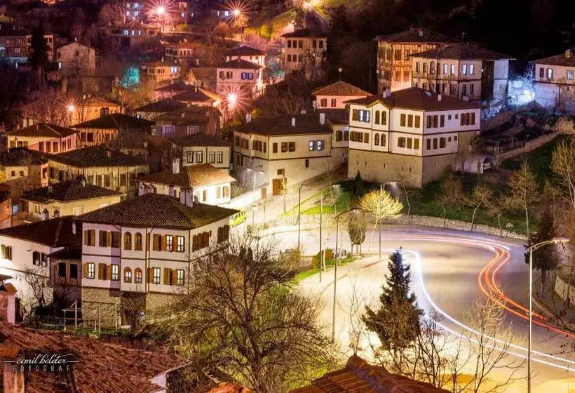 בית מלון כפרי Baglar Saray