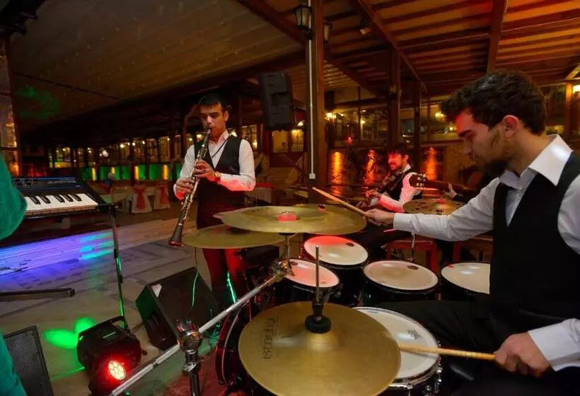 בית מלון כפרי Baglar Saray