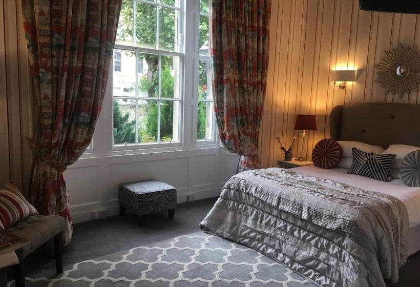 تختخواب و صبحانه Abercorn Guest House