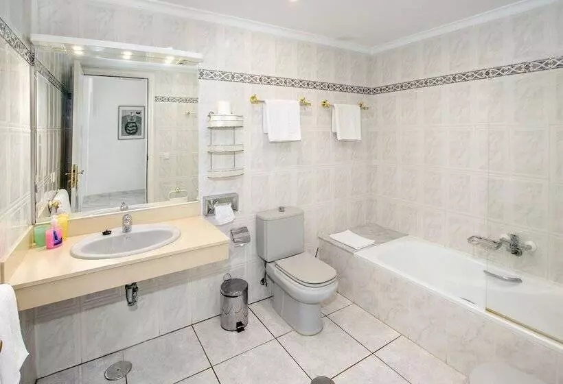 Conylanza Golf Y Mar Suites