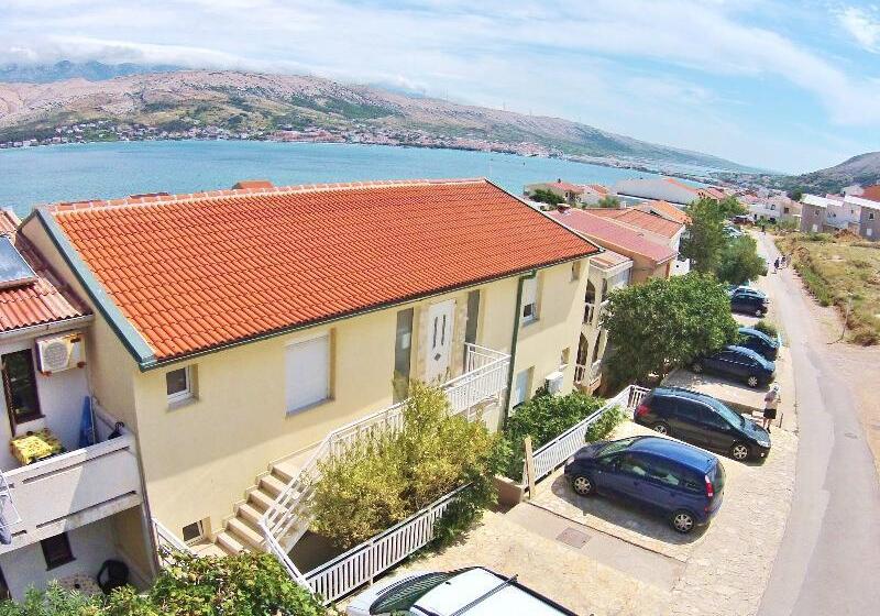 هتل Apartments Suhomont