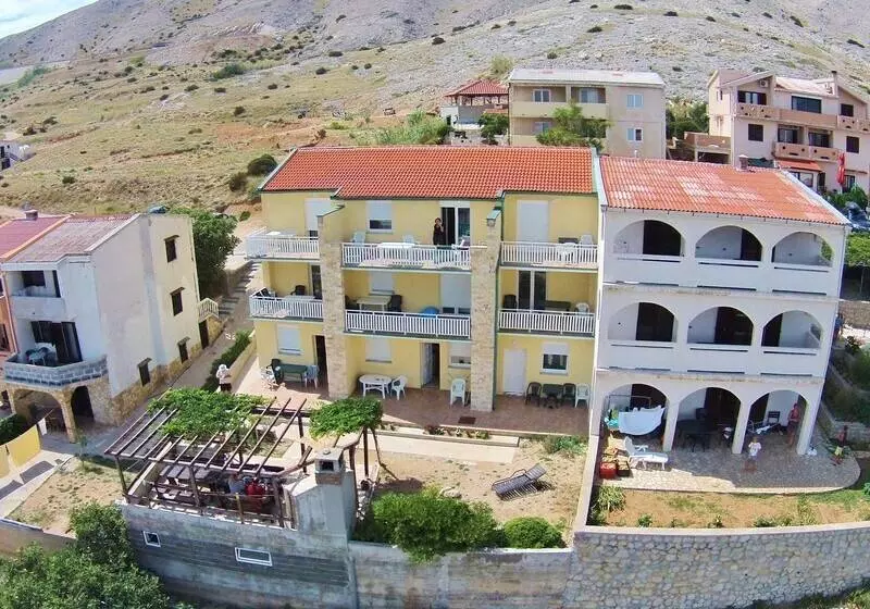 Otel Apartments Suhomont