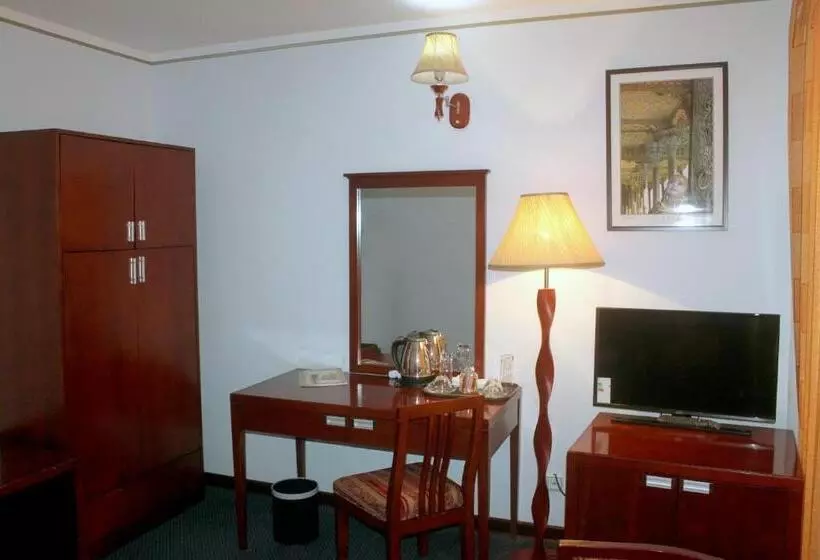 酒店 Grand Bukhara