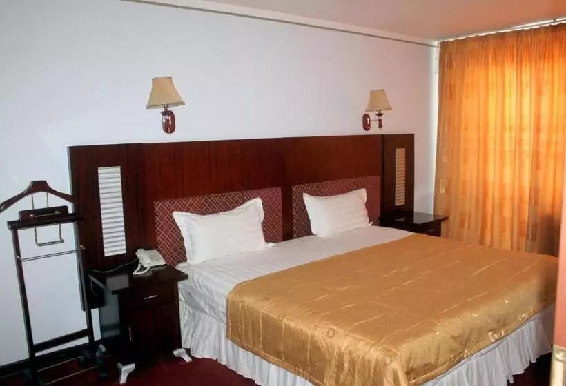 酒店 Grand Bukhara