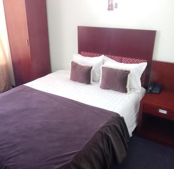 בית מלון כפרי Grand Bukhara