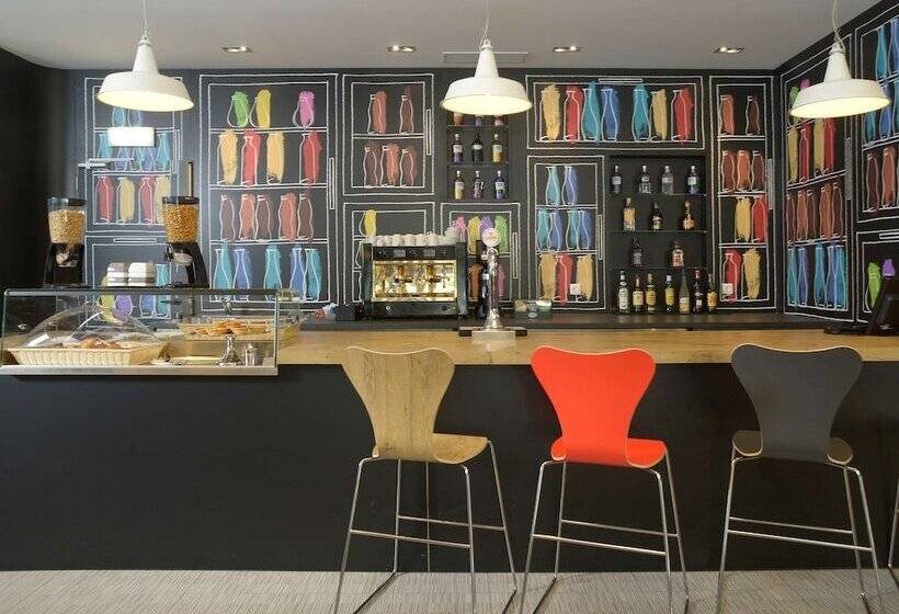 Hotel Ibis Lisboa Parque Das Nações