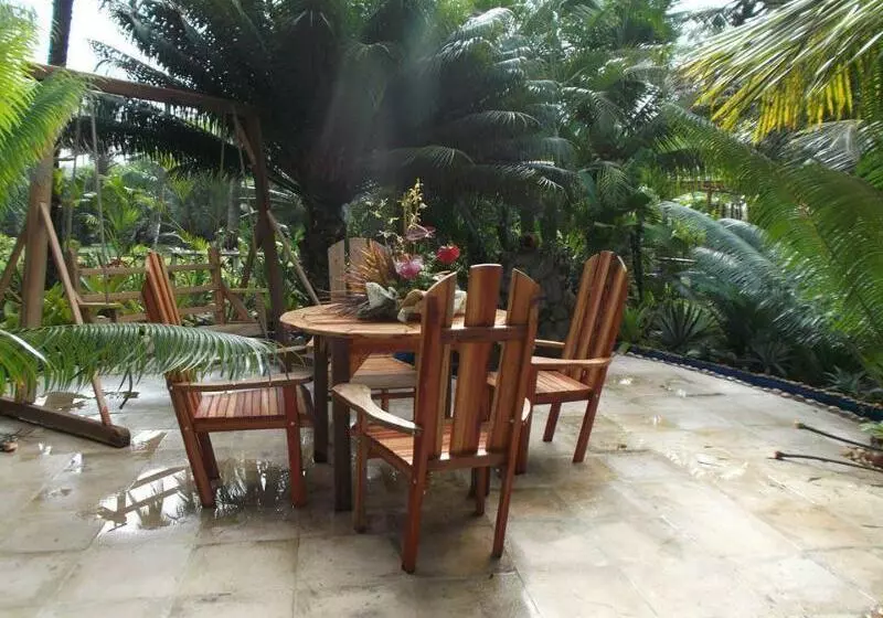 Отель Indaia Eco Village