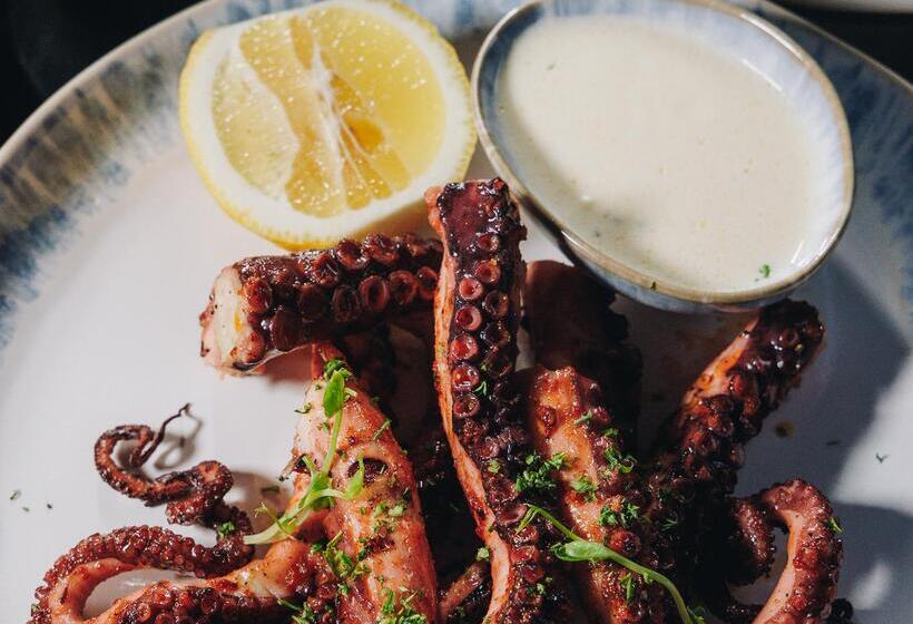 هتل Ja Manafaru, Maldives